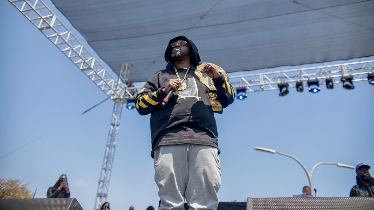 Smoke DZA Let Smoker’s Club Know Who The Kushed God Is Blurred Culture