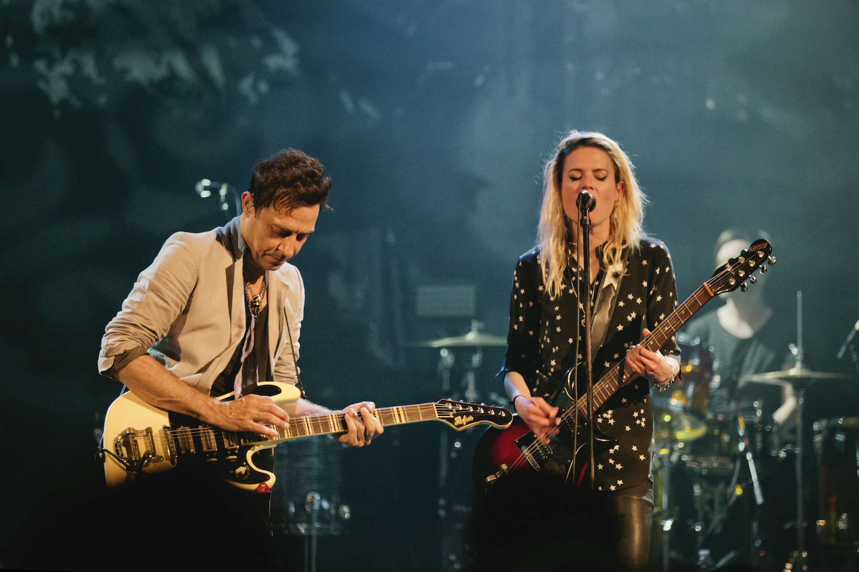The Kills at Fox Theater 9/2/16. Photo by Michelle Shiers (@MichelleShiers) for www.BlurredCulture.com.