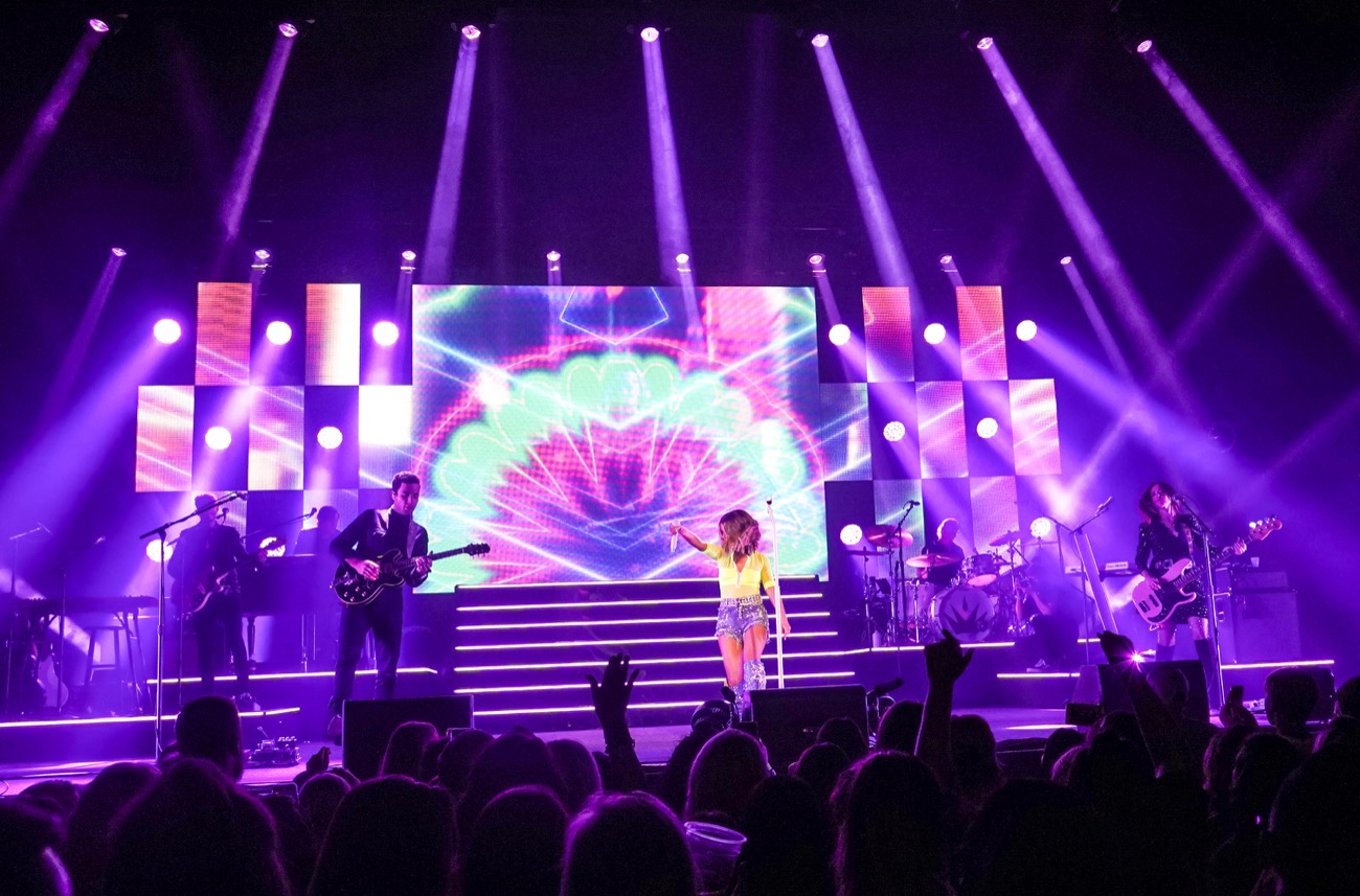 Maren Morris Gives 2 Sold Out Nights At The Wiltern The Stadium ...