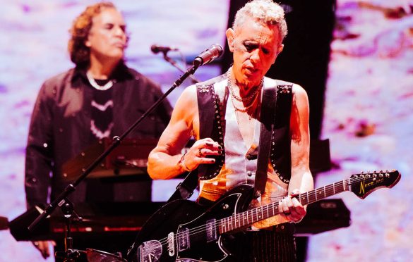 Depeche Mode. Photo by Ashley Osborn / Kia Forum Photos. Used with permission.
